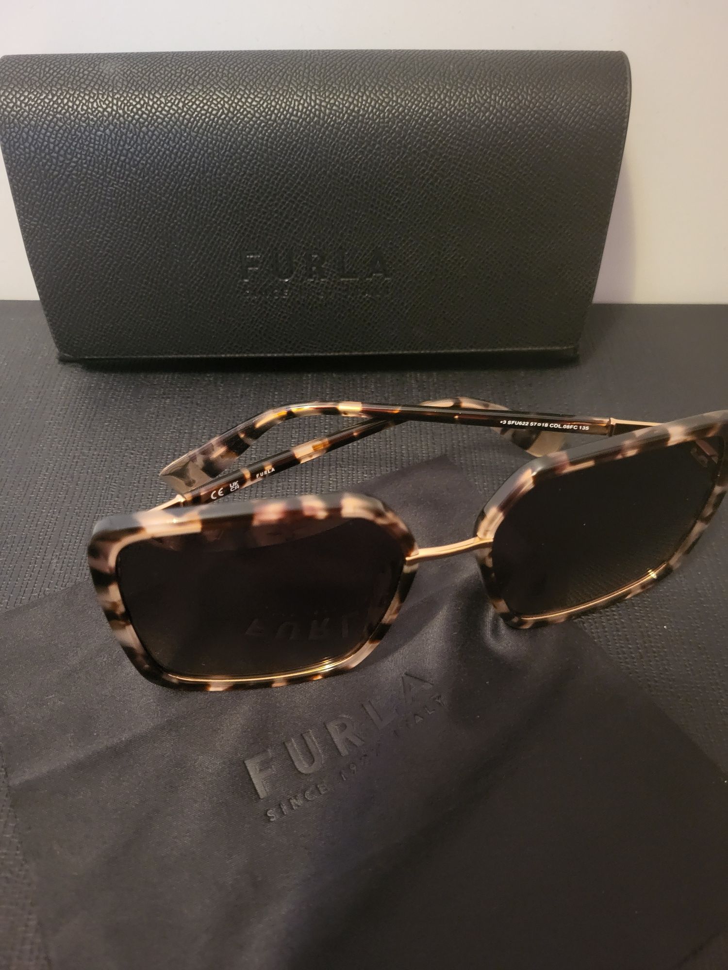 FURLA слънчеви очила