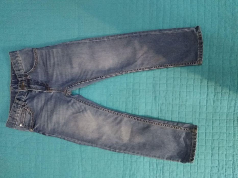 джинсы привозные из Европы на 6-7 лет плотные одеты 3 раза