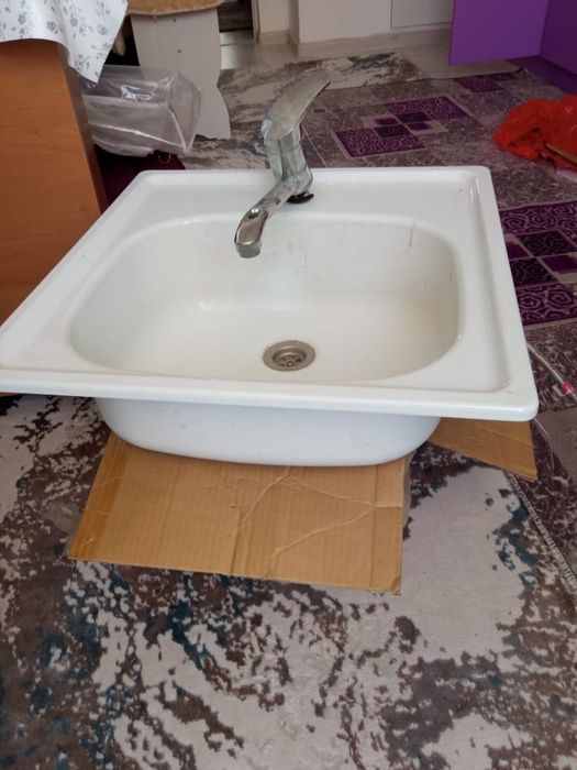 Кухонная раковина