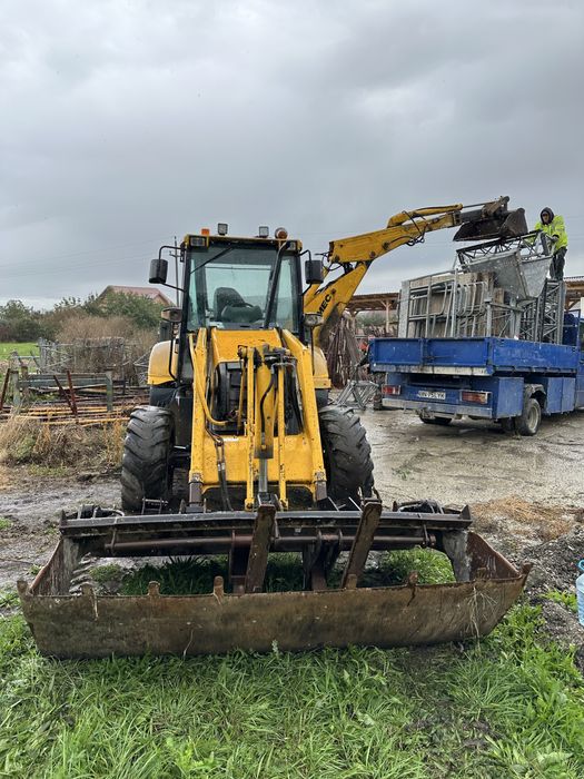 Dezmembrez buldo excavator fermec 860