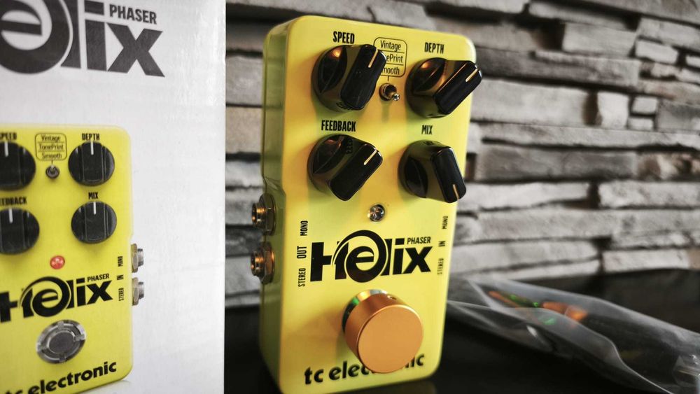 Pedala efect procesor chitara TC ELECTRONIC HELIX PHASER - Garantie