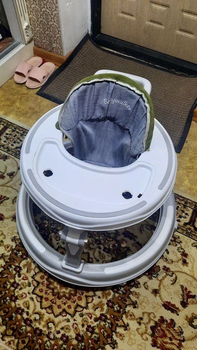 Детский ходунок.