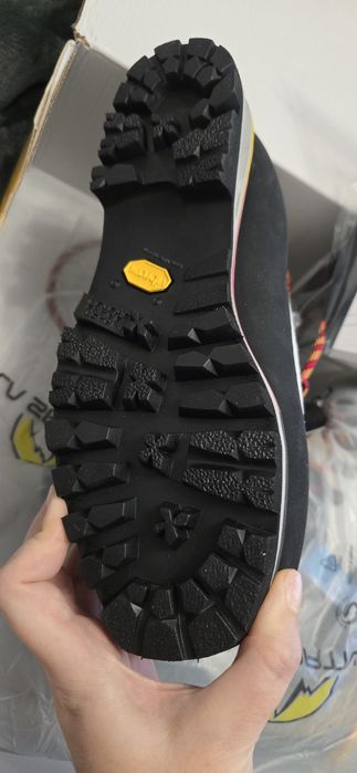 Bocanci La Sportiva Nepal Cube GTX Ice