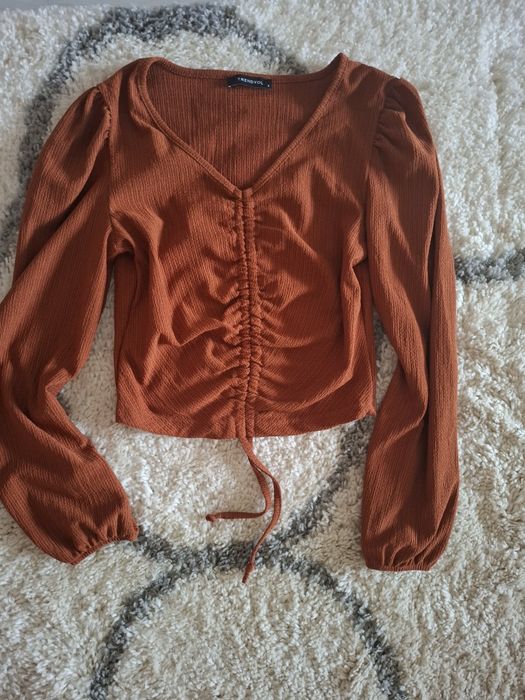 Bluză cropped reglabilă Trendyol