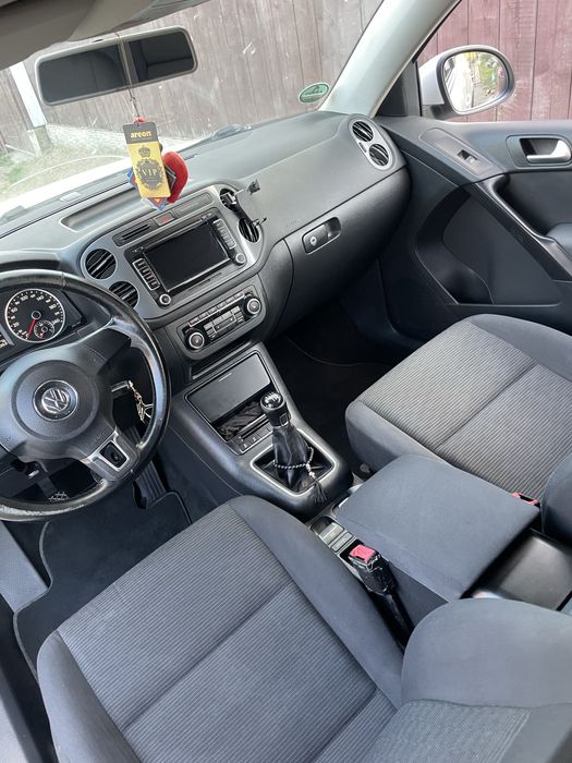 Reconditionare auto completa- curatare/detailing auto