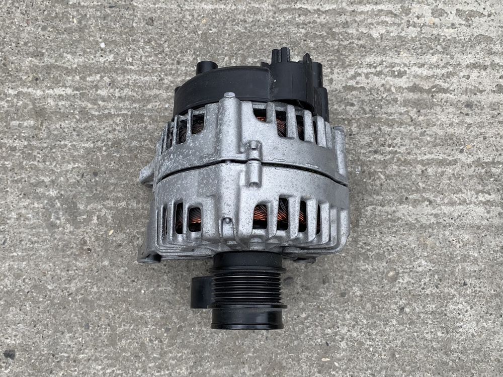 Alternator Mercedes C250 C300 / E250 E300 : A0009066906