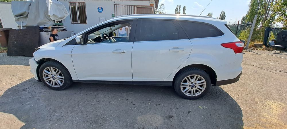 Dezmembrez Ford Focus 3 2.0 D 2014