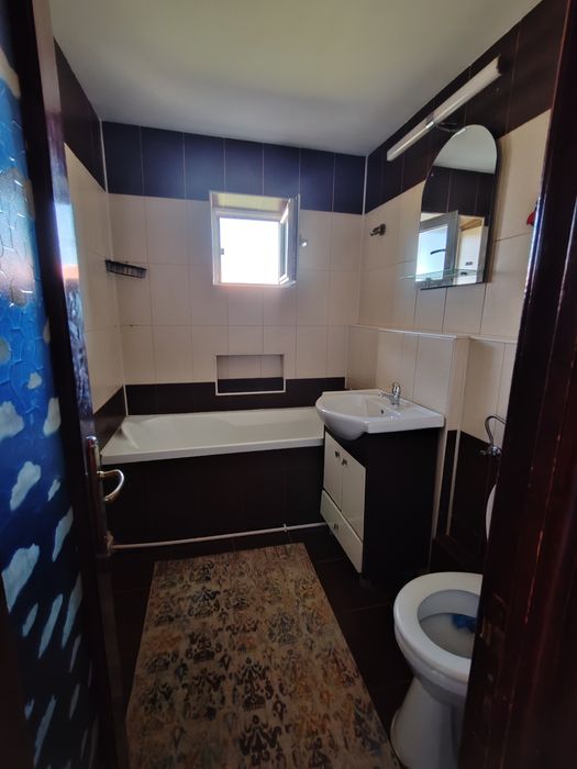 Închiriez apartament 2 camere decomandat mobilat/utilat 350€