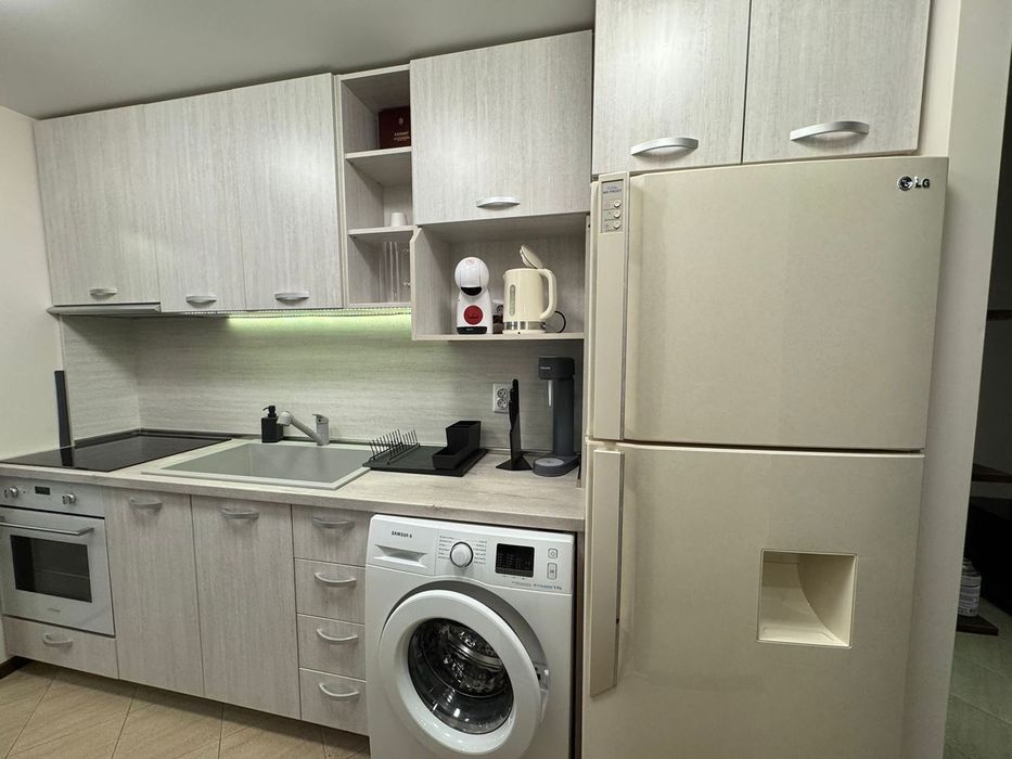 Продава се Тристаен апартамент в к.к. Слънчев бряг - 75 кв.м за 796 €/кв.м - Снимка #1