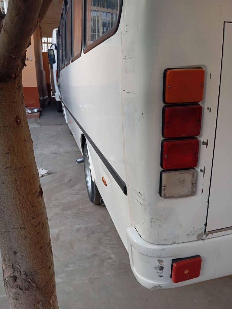 Isuzu Avtobus  2016