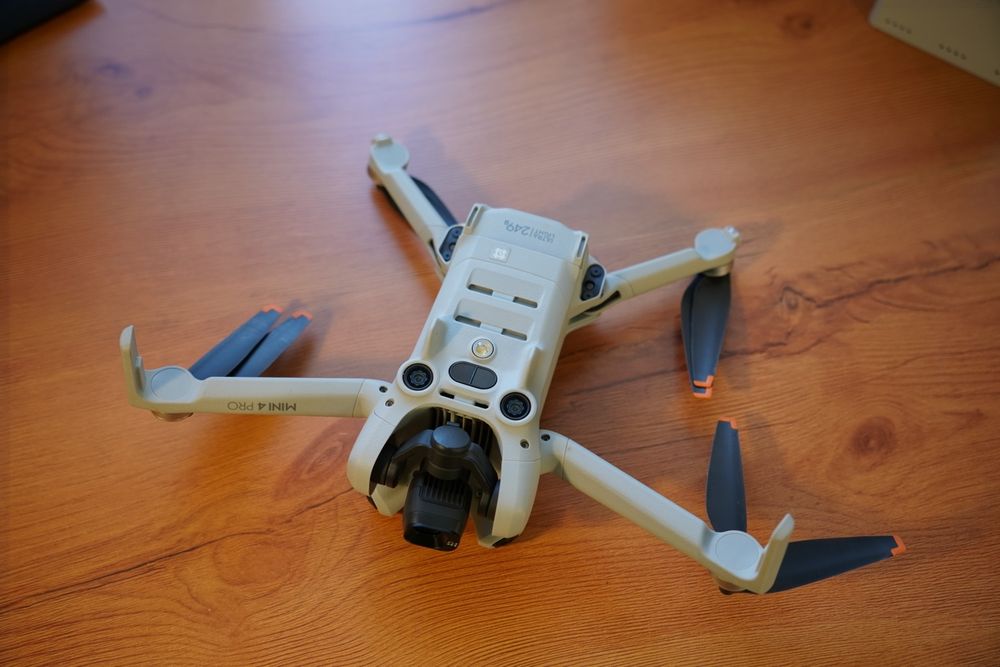 DJI Mavic Mini 4 Pro Fly More Combo + RC2