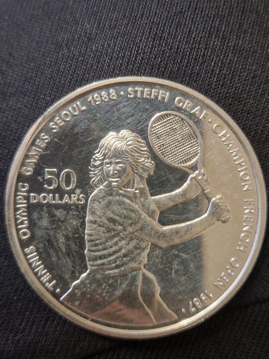 Сребърни монети възпоменателни монети от 50 долара