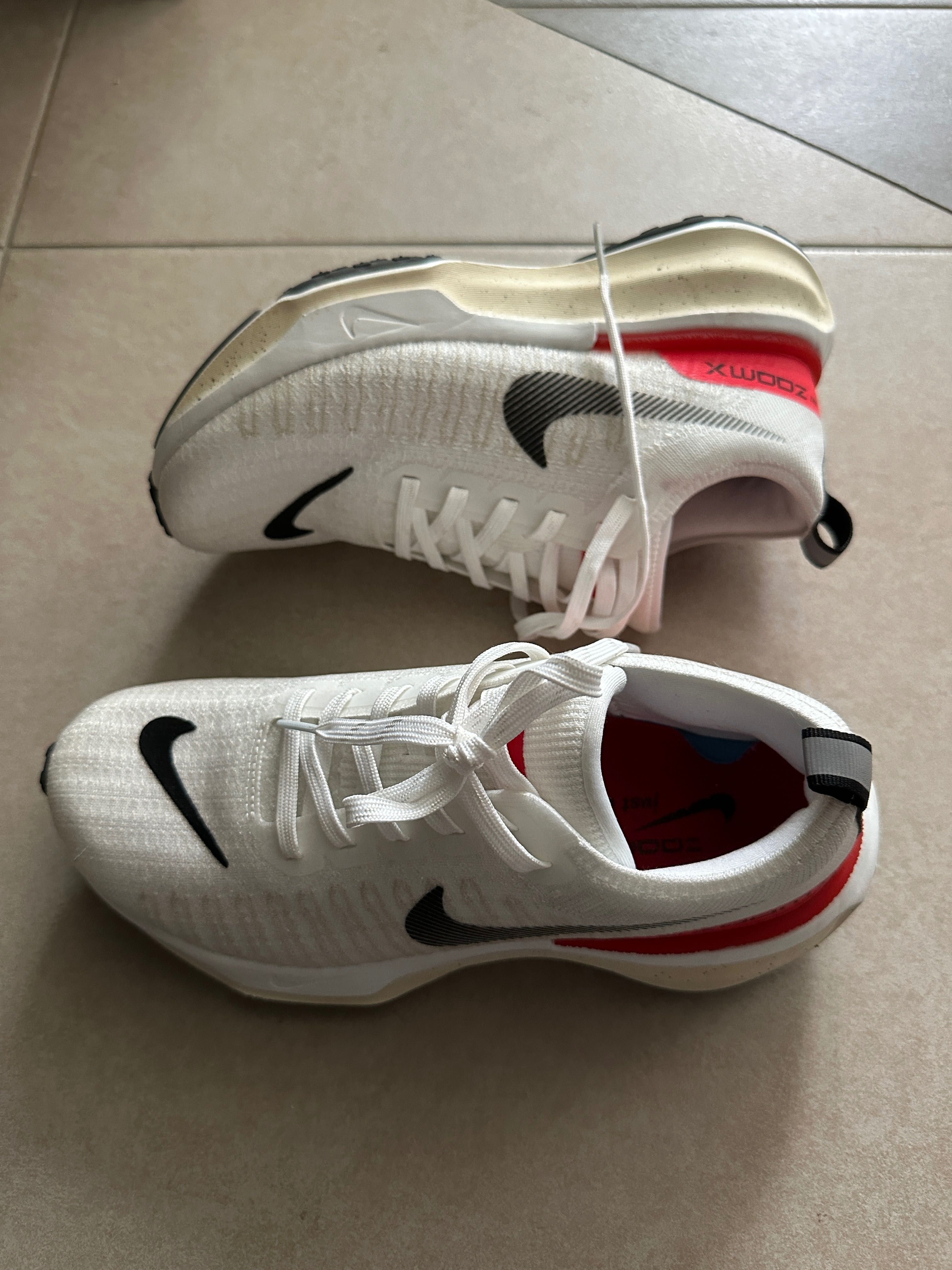 Adidasi Nike ZoomX Sport