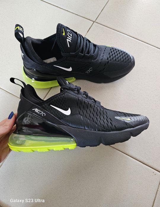 Маратонки Nike air max