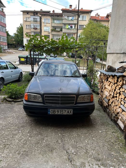 Мерцедес бенц c 220