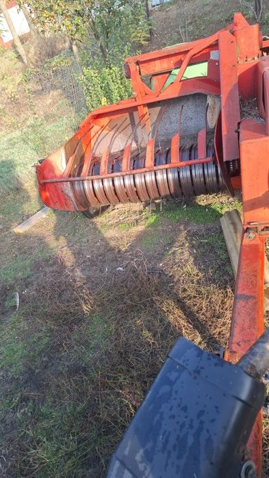 Vand Presă de balotii