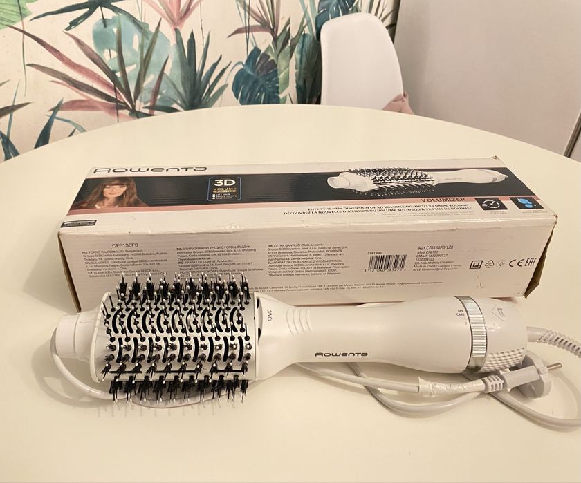 Продам фен-щетку