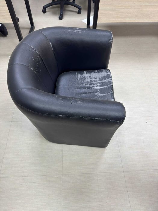 Диваны Б/У LA SAVEUR одноместный