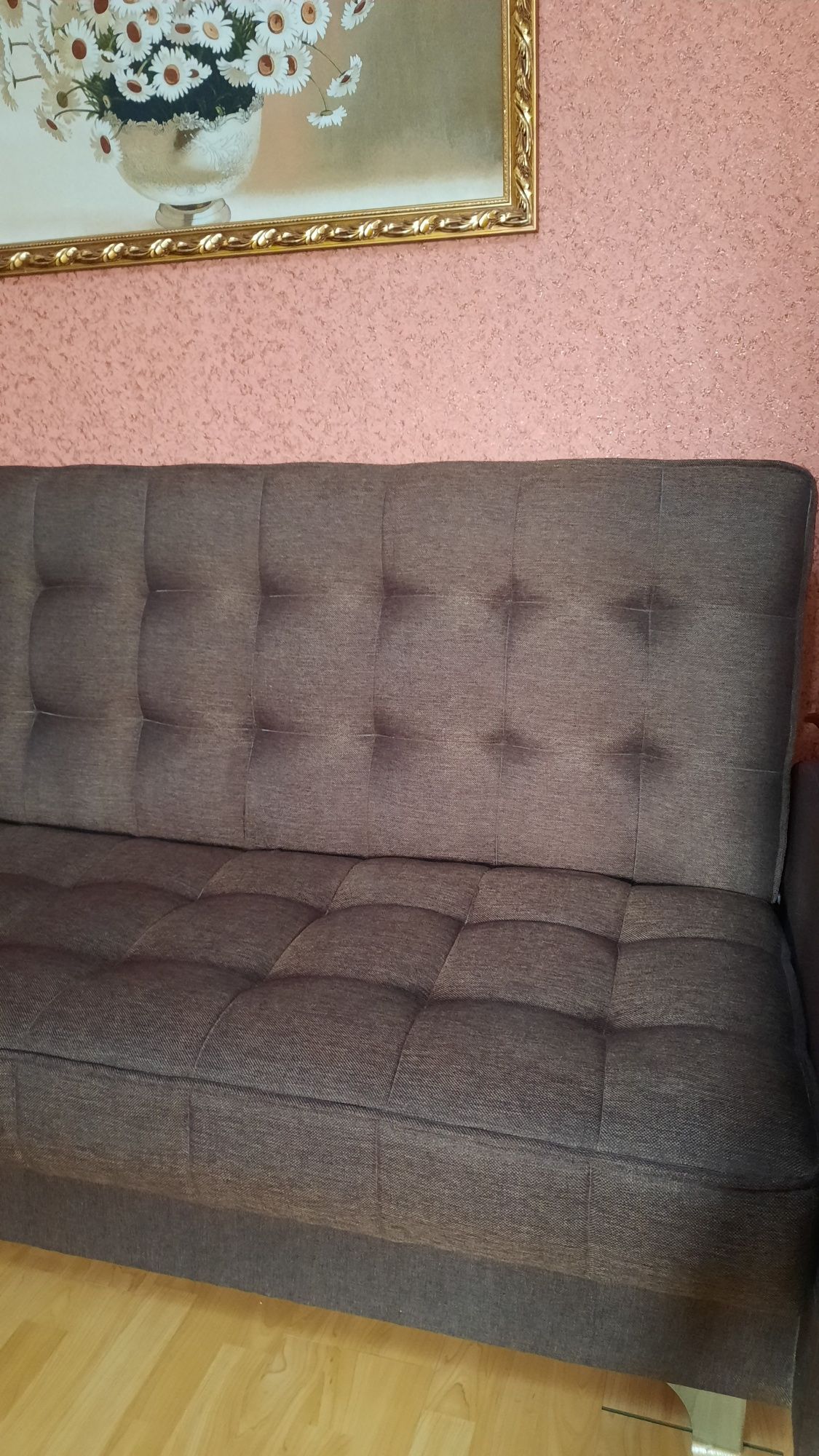 Продаётся новый раскладной диван