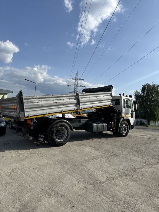 Volvo FL250 cu macara