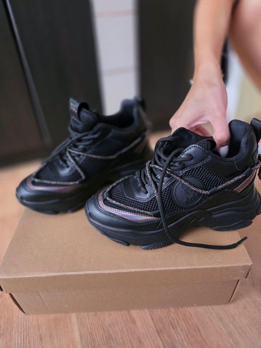 Маратонки Steve Madden