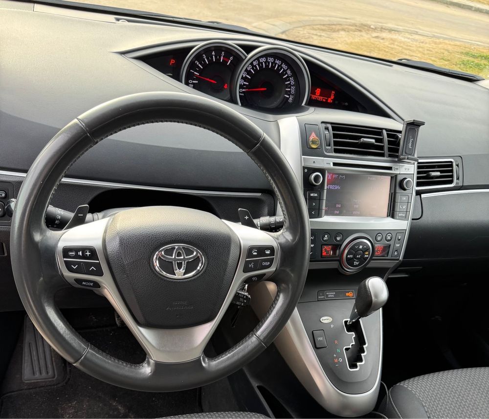 Toyota Verso 2013