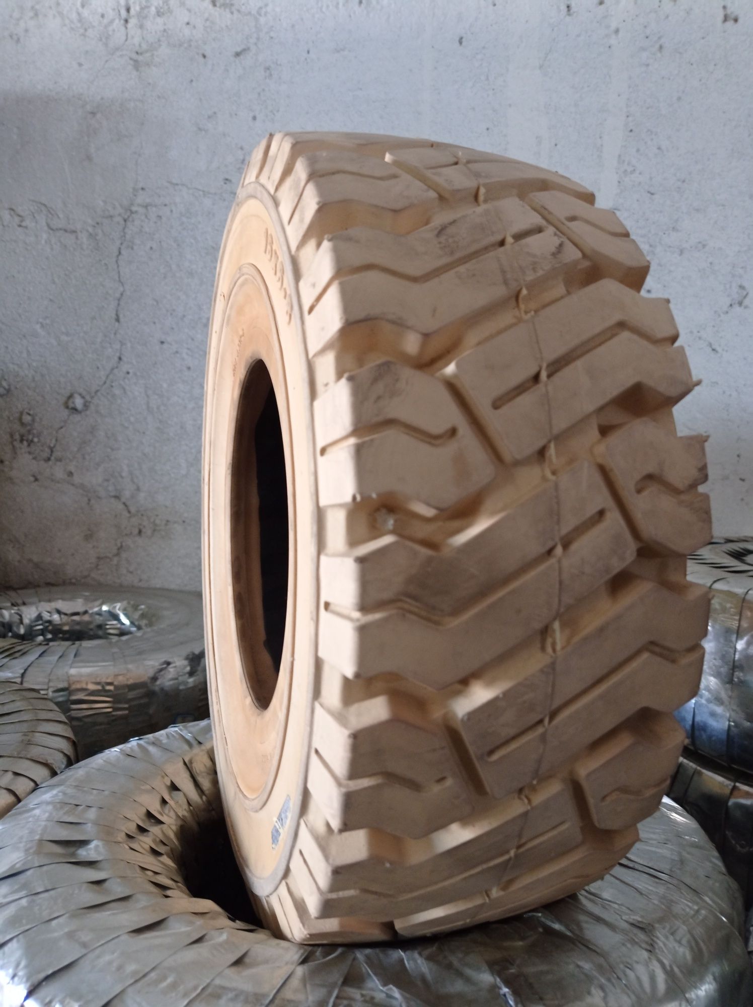 Avtoshina 16*6-8