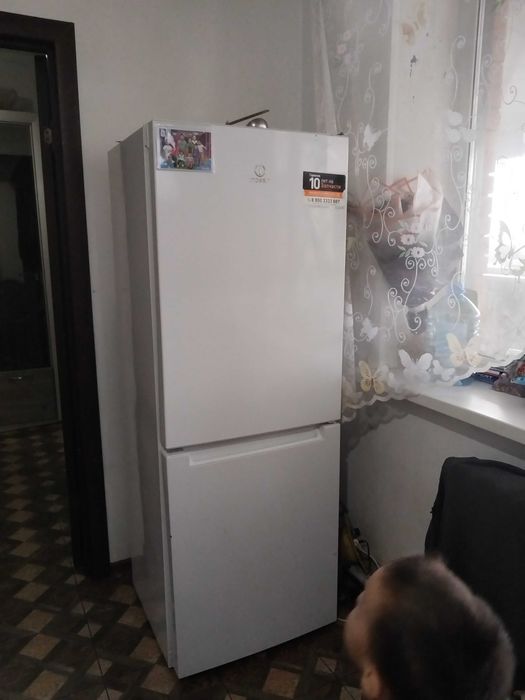 Продам холодильник