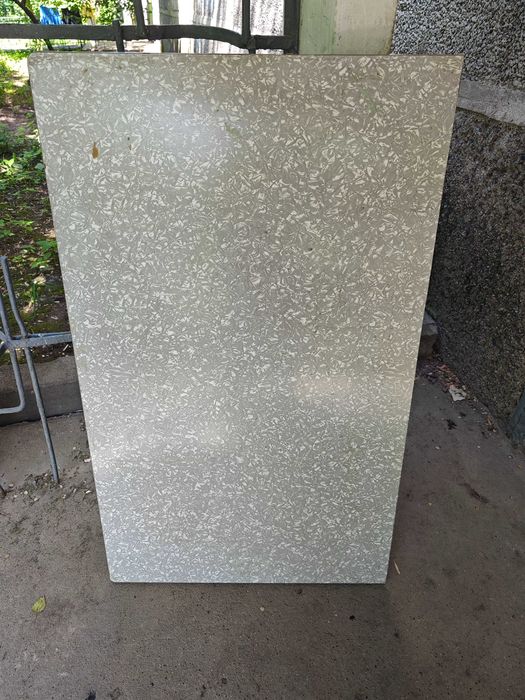 Стол 116-70 см кухонный обеденный станция метро Москва