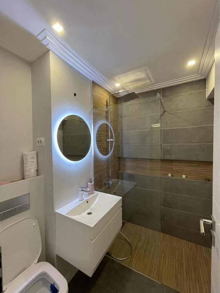 Inchiriez apartament trei camere ,zona Mc Donalds,Calea Bucuresti