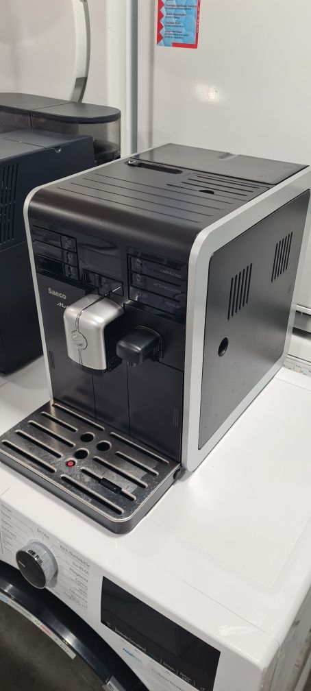 Кафеавтомат Saeco Moltio HD8769