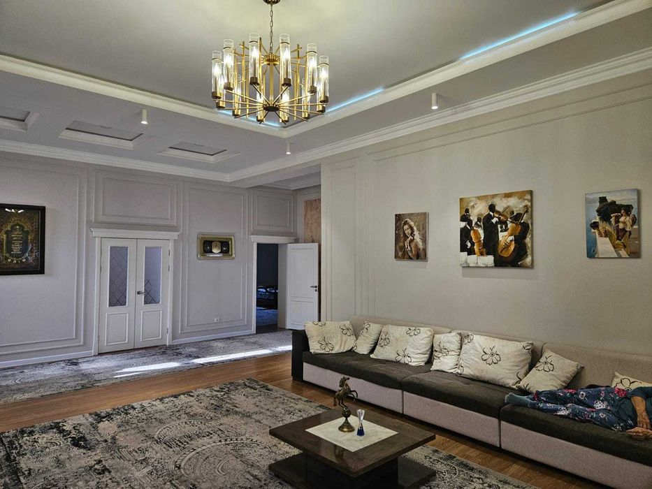 Продается дом в элитном районе