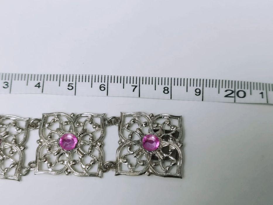 Veche bratara in filigran, placata cu argint, cu pietre roz