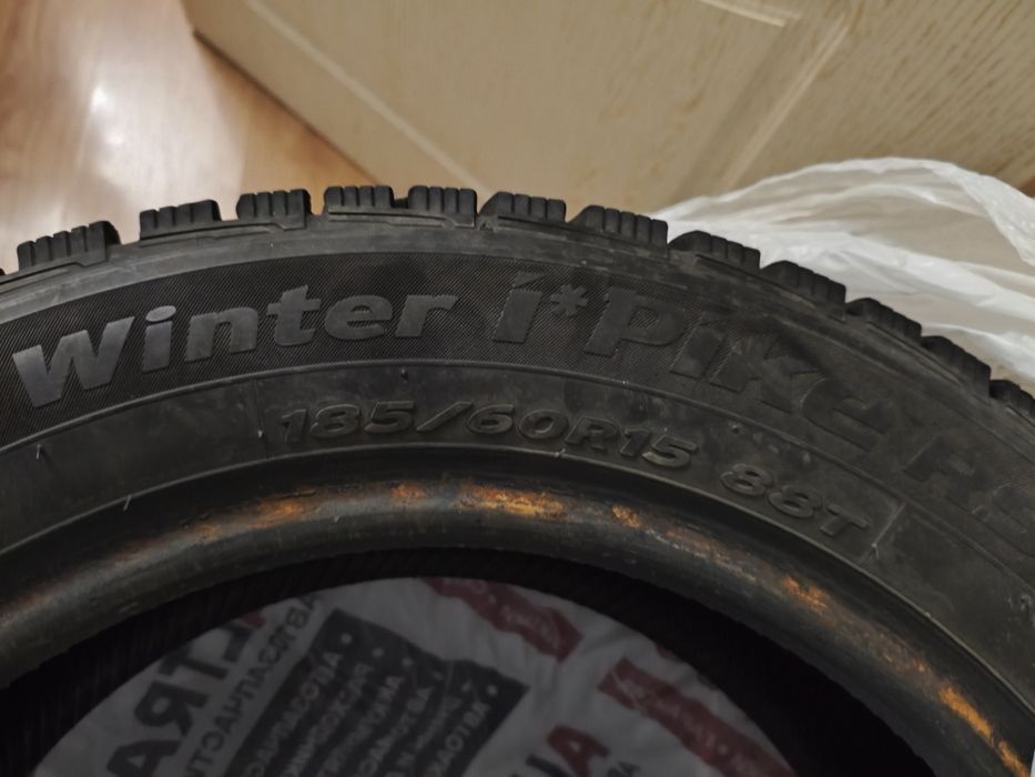 Зимние шины 185/60 R15 Hankook WiNter i*Pike RS