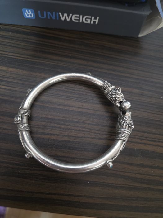 Superba bratara de argint