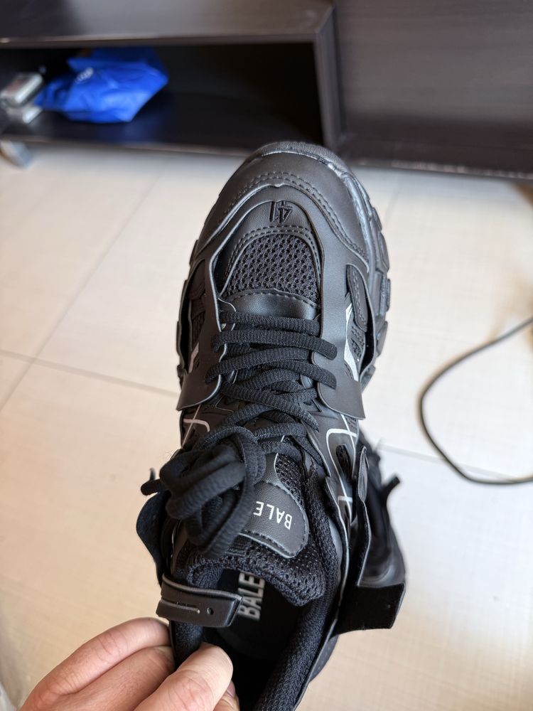 Balenciaga Track