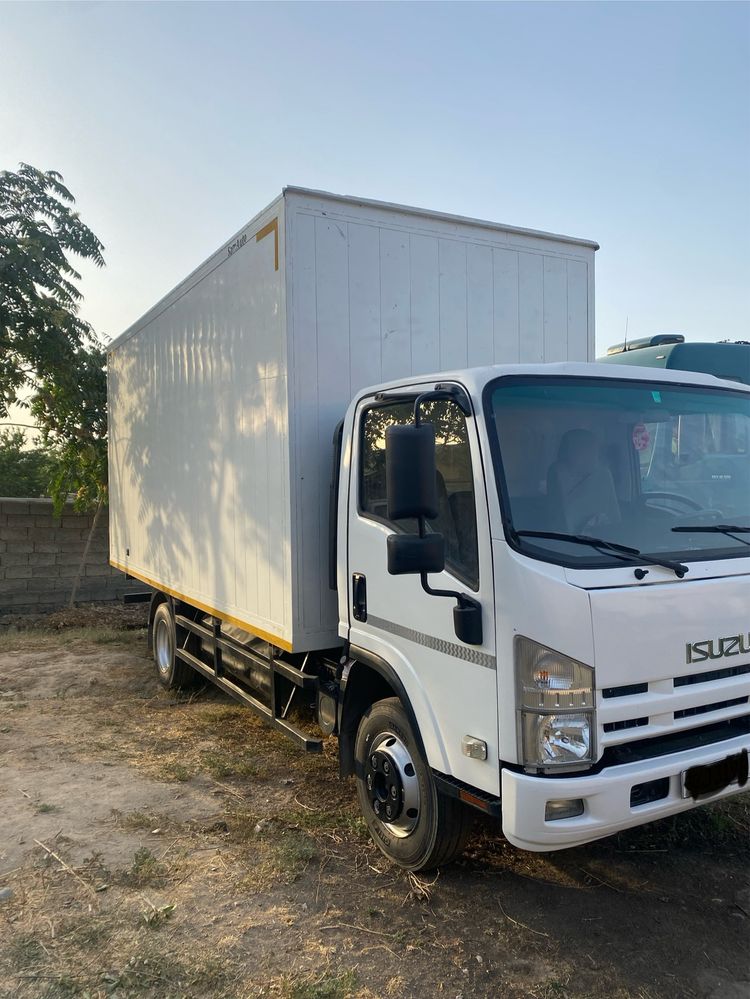 Isuzu sng 2014 yil sotiladi