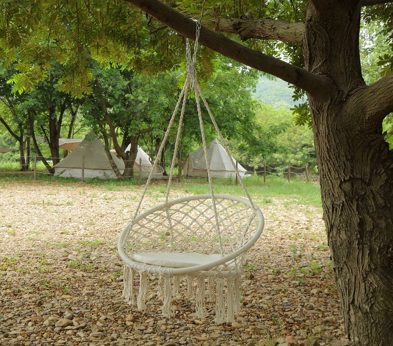 Висяща Въжена Люлка „Макраме“ +възглавница– Стил и Удобство с Товароно