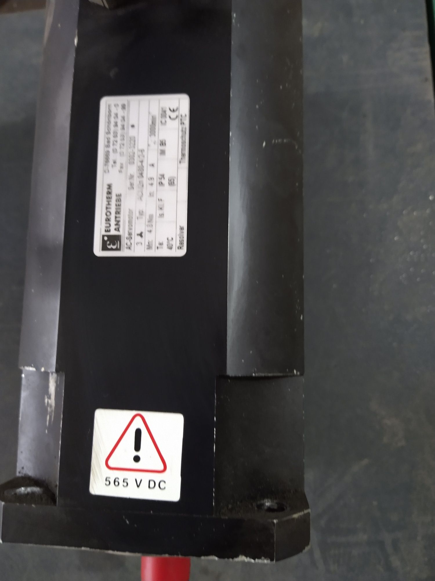 Servomotor 3 faze NEMA 42  4.9A 3000Rpm, Are Frana si Encoder.