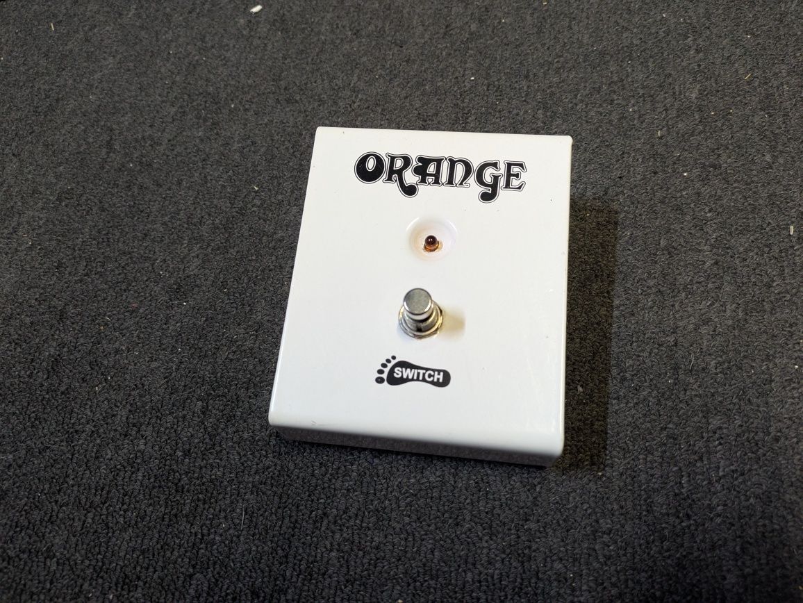 Ламповый гитарный усилитель Orange TH-30