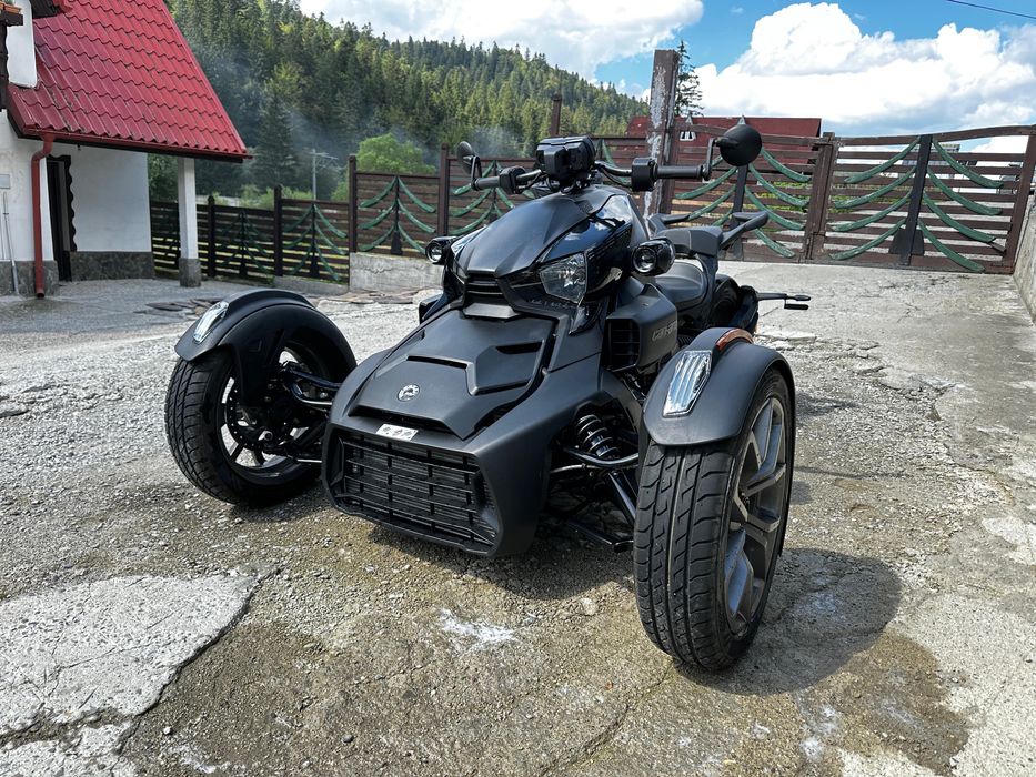 Can-Am Ryker 900 STD