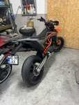 KTM 690 SMC R supermoto