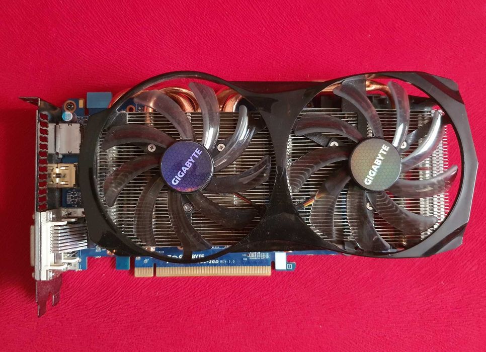 Placă Video GTX 660 2GB DDR5/192bit / alte plăci video retro