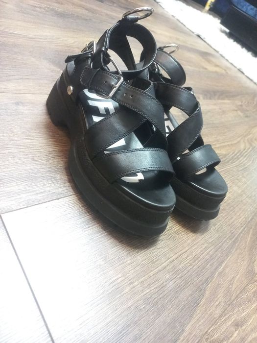 Sandale Buffalo, marimea 38