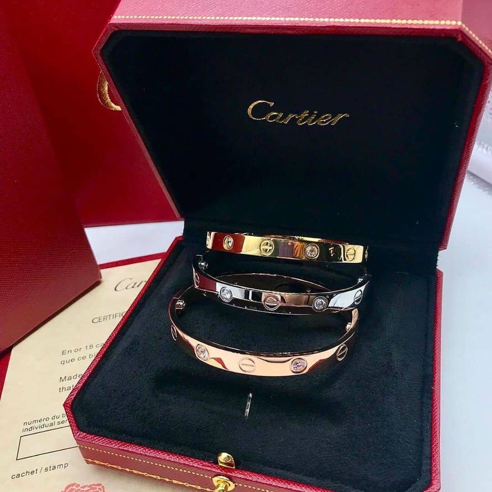 Brățara Cartier Love