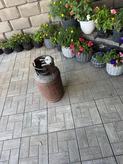 Продаю газовый баллон
