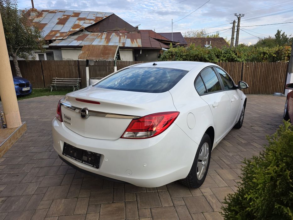 Opel Insignia 1,6 benzina *euro 5