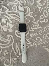 Продам часы Apple watch 3 series