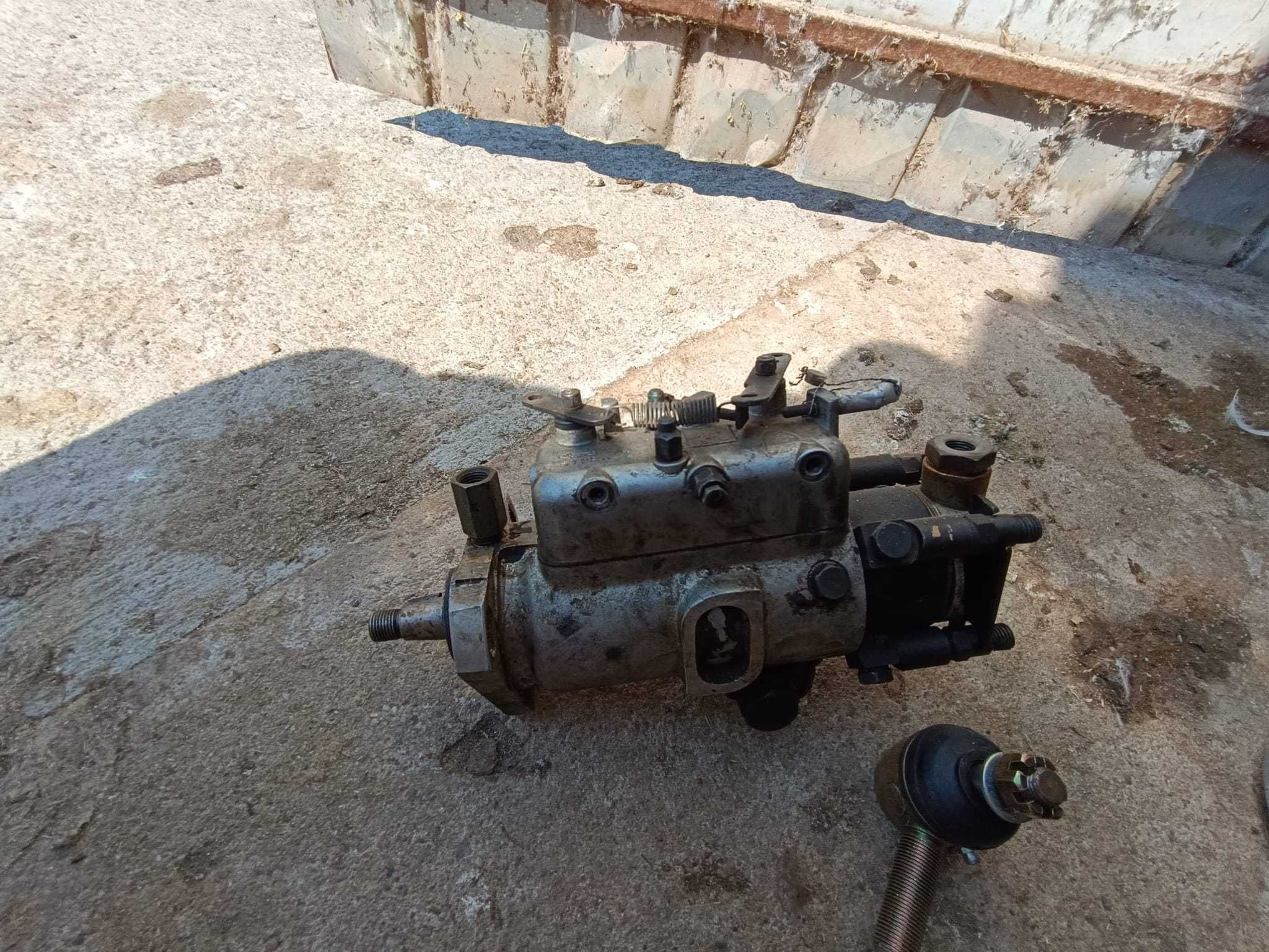 Vand piese ARO 244