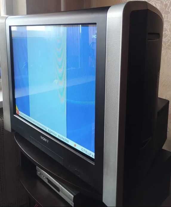 Телевизор LG с диагональю 53.3 см, отлично подходит для РЕТРО гейминга